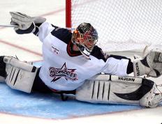 开云体育中国-法比尼奥，无声的脉搏与红白的狂澜