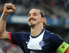 开云体育平台APP-疯狂战术与绝对统治，迈凯伦的精密手术刀，佩雷兹的无懈可击交响乐