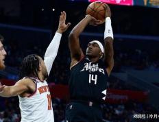 开云APP-快船主场惨败76人，赛季开局失利