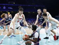 开云体育入口-包含亚锦赛篮球巨星大战，观战热情高涨的词条