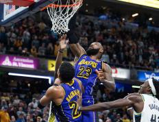 开云体育官网-湖人队全队爆发，大胜开拓者