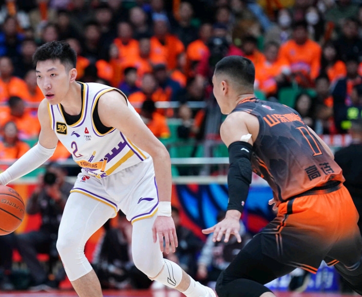 开云体育app-辽宁男篮全力以赴迎战山东队