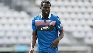 开云体育官网-斯托克城捍卫家门，赢得胜利