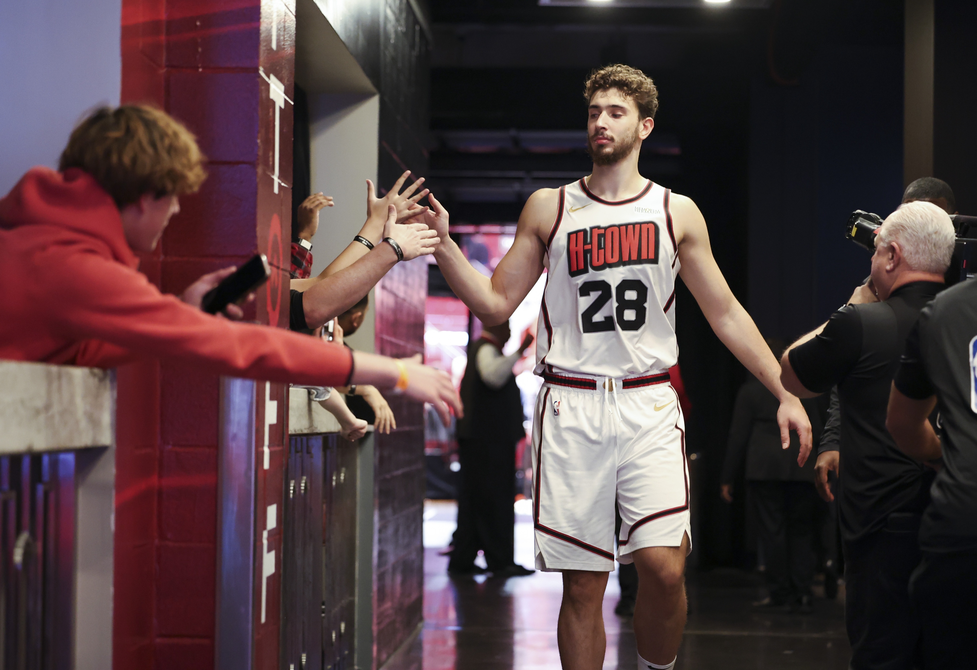 开云下载-NBA联盟考虑延长比赛时间，让球员更充分展现实力