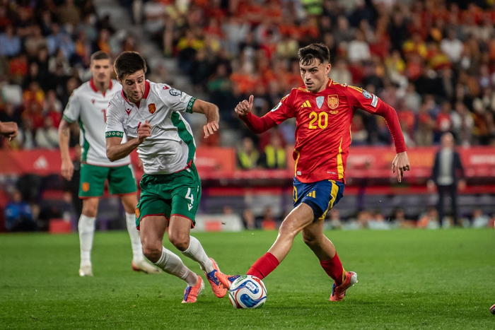 开云下载-英格兰队在欧预赛中大胜保加利亚