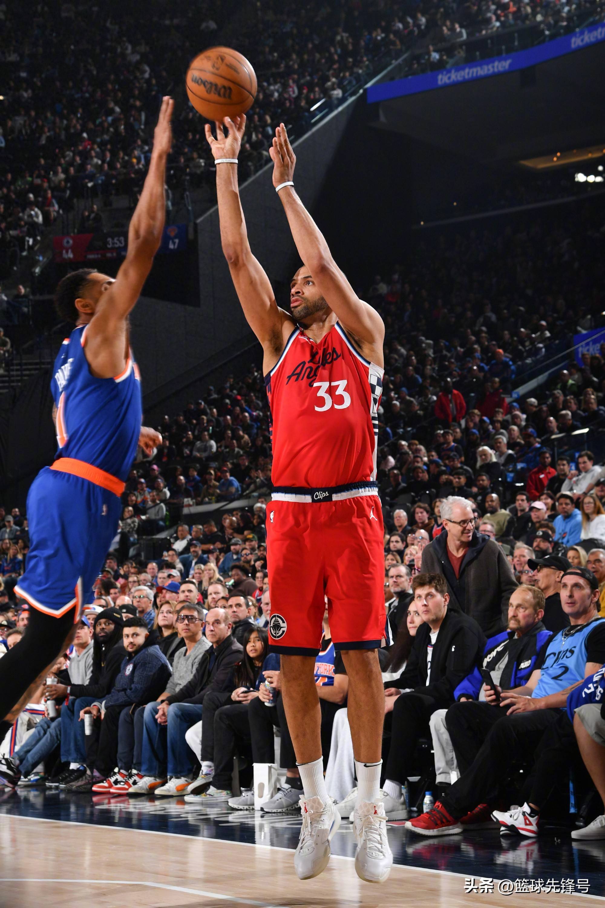 开云体育在线-快船战胜步行者，巩固西部半决赛席位的简单介绍