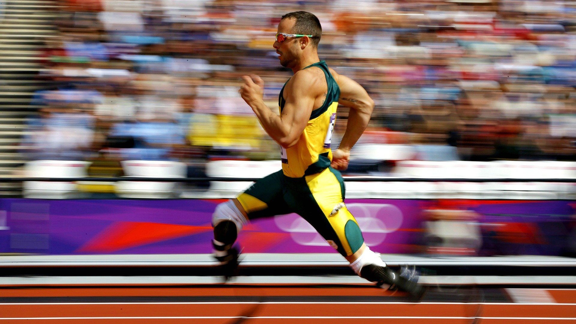 开云官方app入口-以绿茵新生之名,当个体觉醒照亮民族远征